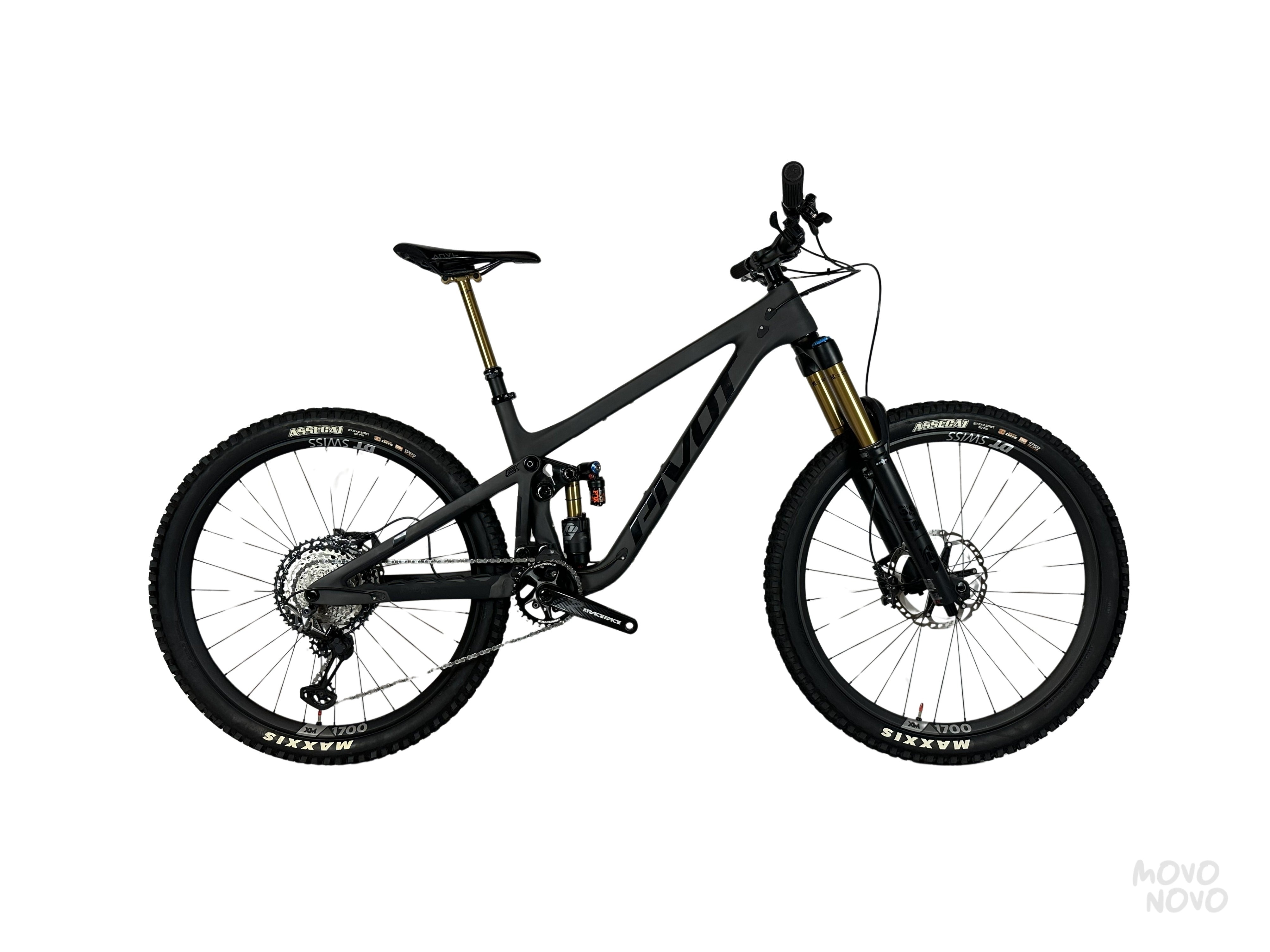 Pivot Mach 6 2022 - M